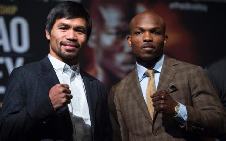 Manny Pacquiao and Timothy Bradley pose