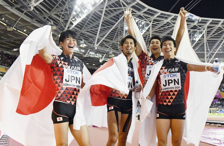 Japan gets bronze in 4×100 relay